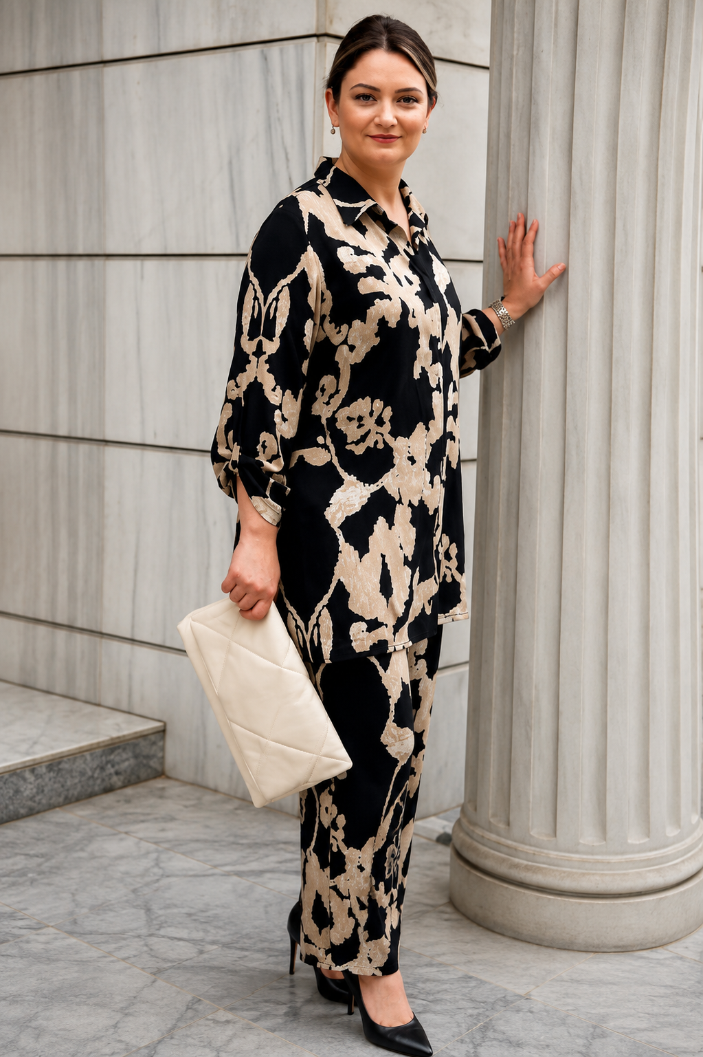 Luxe Noir Abstract Print Premium Co-Ord Set for Women
