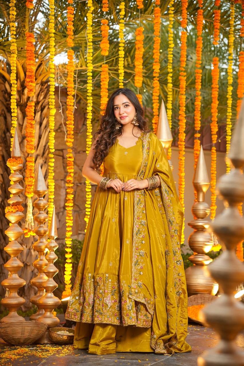 Luxury Floral Embroidered Anarkali Suit Set