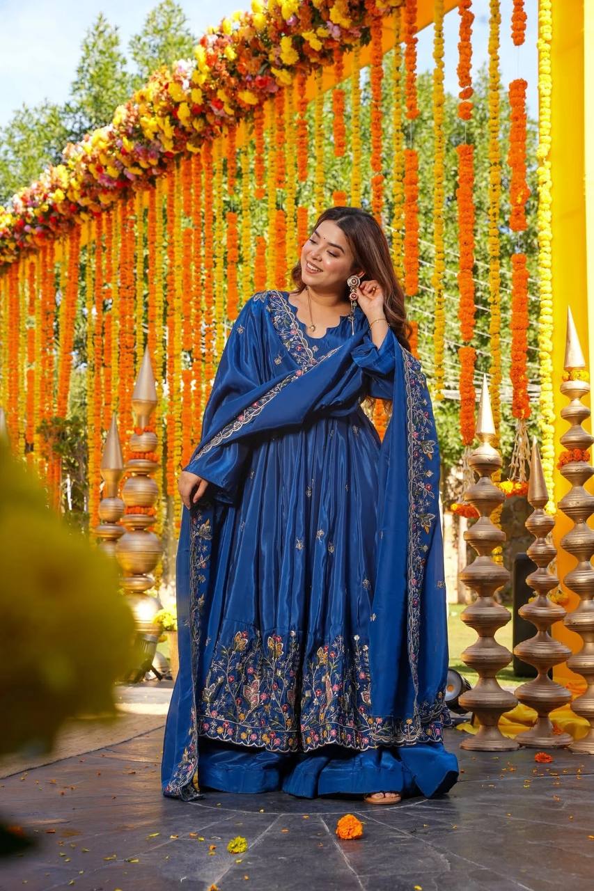 Luxury Floral Embroidered Anarkali Suit Set